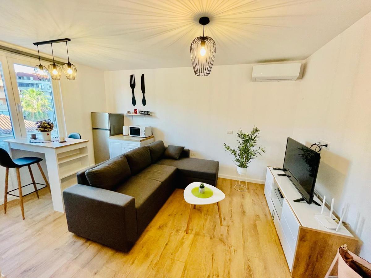 Central Apartment 2, Tirana Zewnętrze zdjęcie
