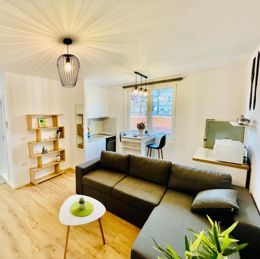 Central Apartment 2, Tirana Zewnętrze zdjęcie