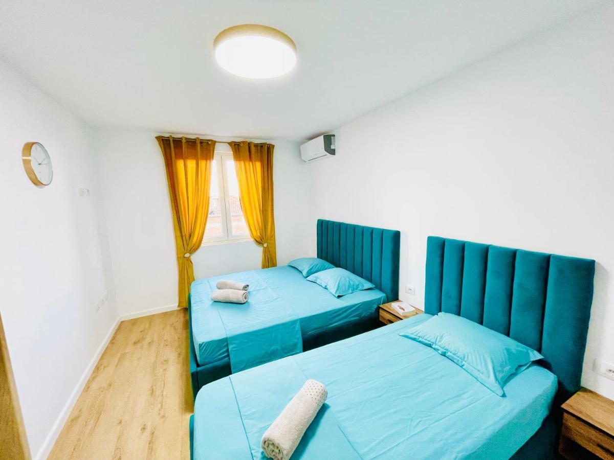 Central Apartment 2, Tirana Zewnętrze zdjęcie