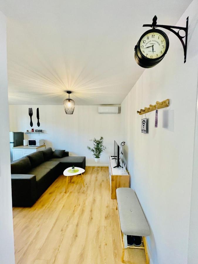 Central Apartment 2, Tirana Zewnętrze zdjęcie