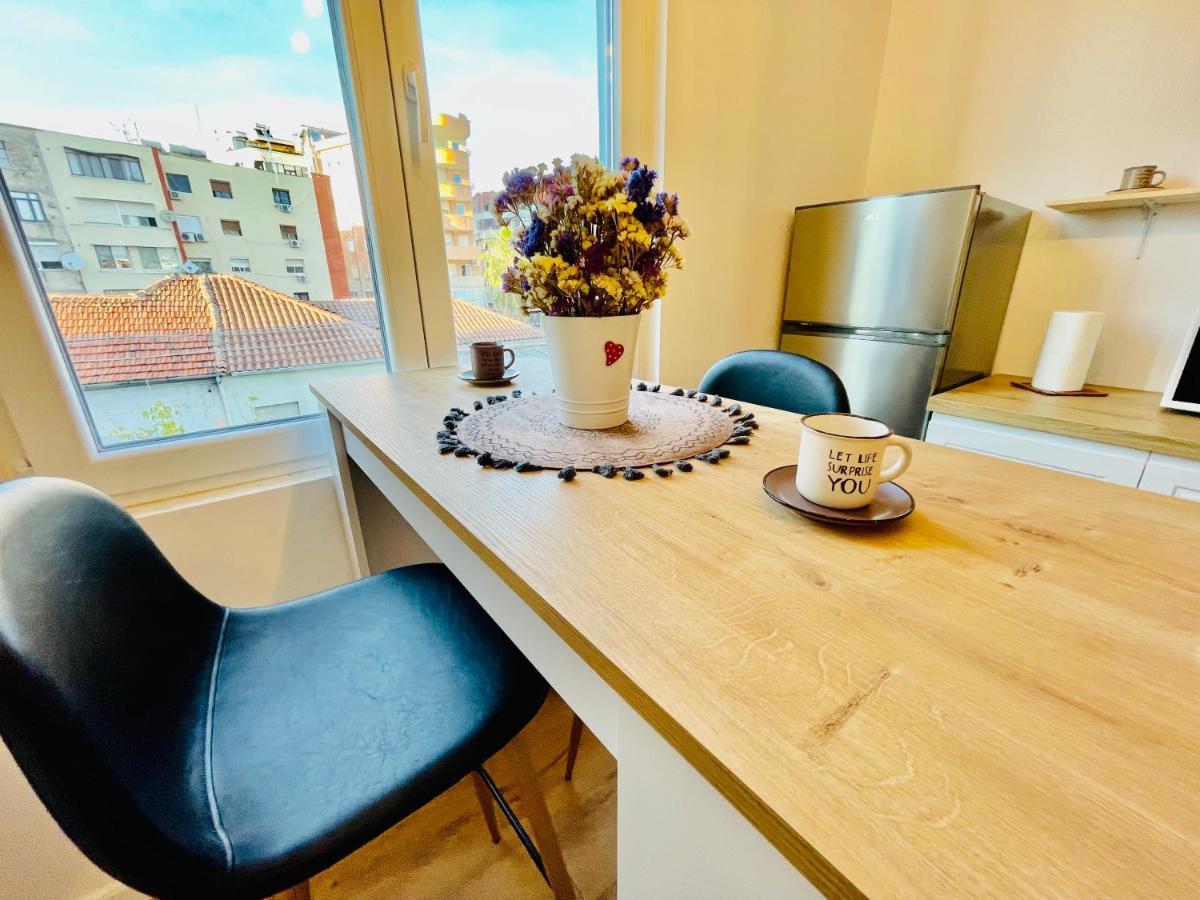 Central Apartment 2, Tirana Zewnętrze zdjęcie
