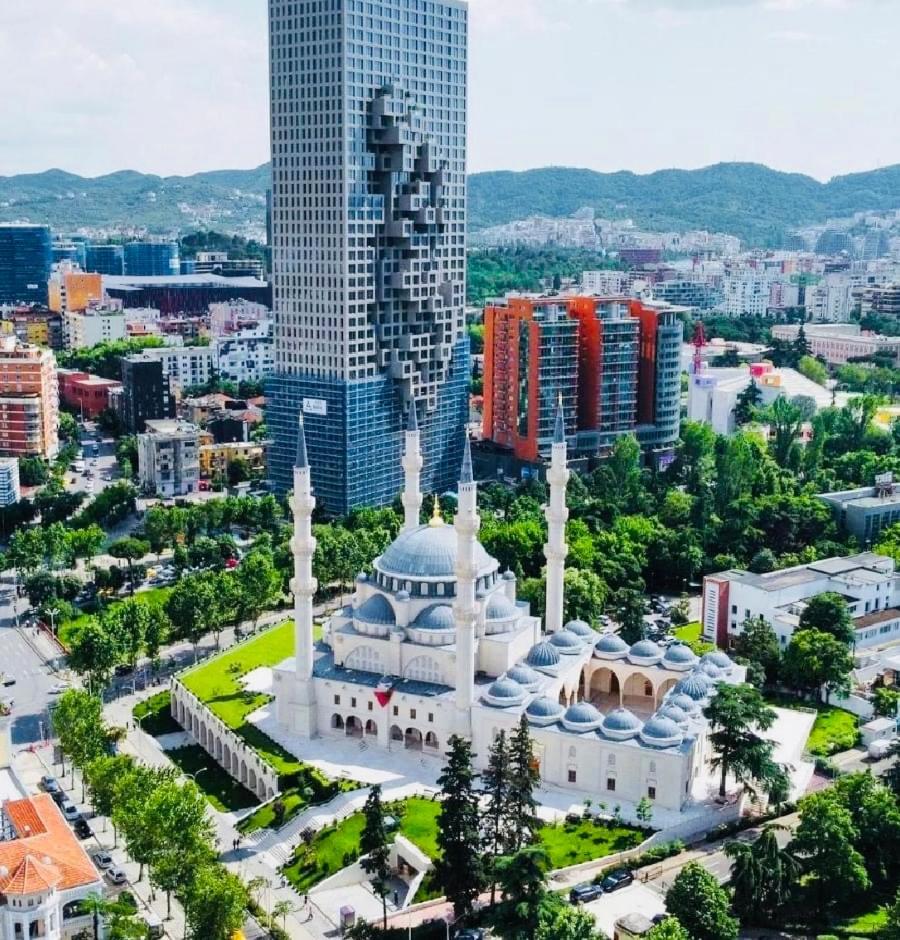 Central Apartment 2, Tirana Zewnętrze zdjęcie